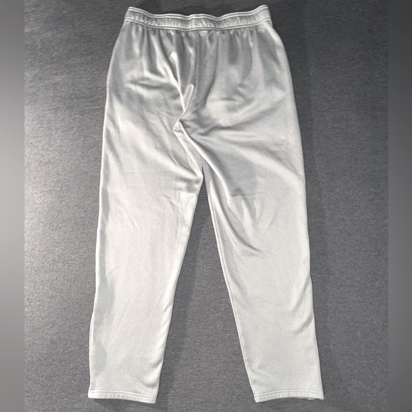 Men’s Champion University Sweatpants- Grand Valley State University - Picture 2 of 4